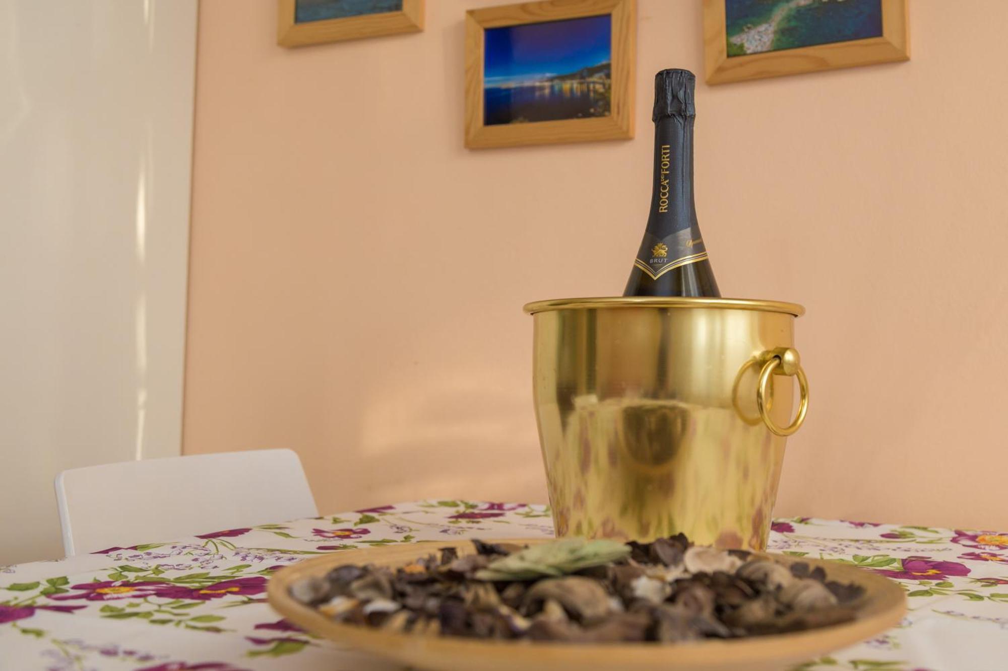 Il Signo Cocco Mare Apartment Taormina Kültér fotó